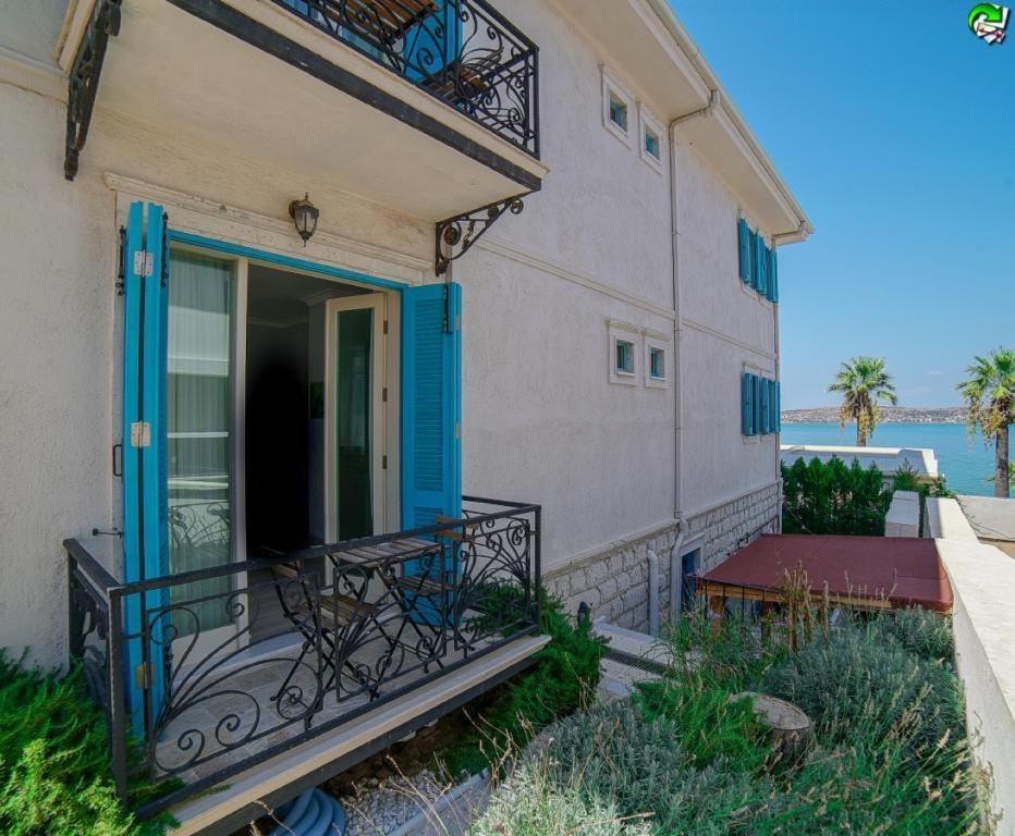 Karamela Hotel Ayvalik Exterior photo