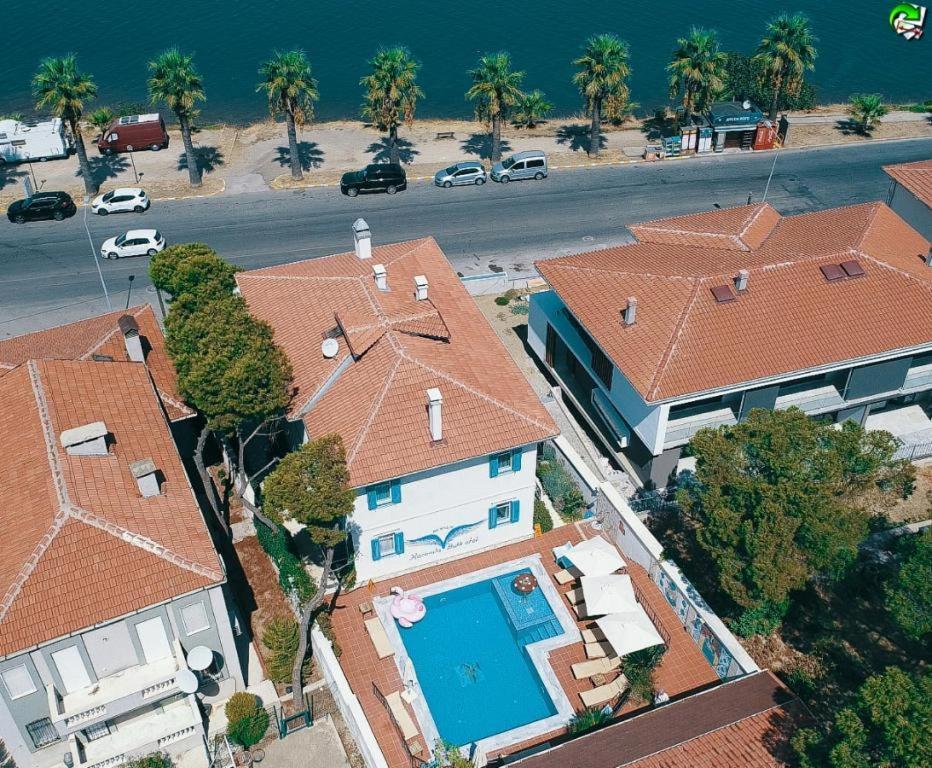 Karamela Hotel Ayvalik Exterior photo