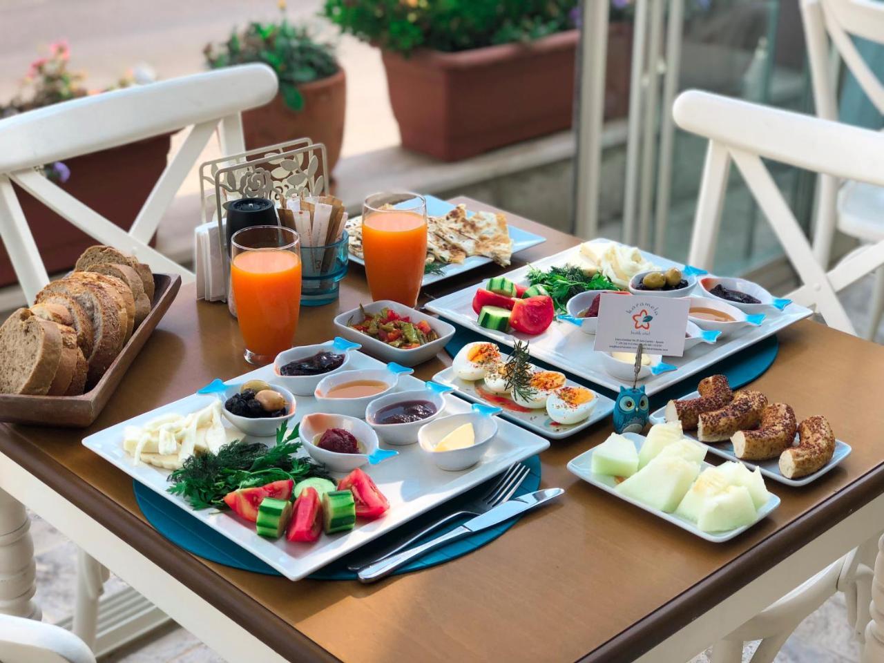 Karamela Hotel Ayvalik Exterior photo